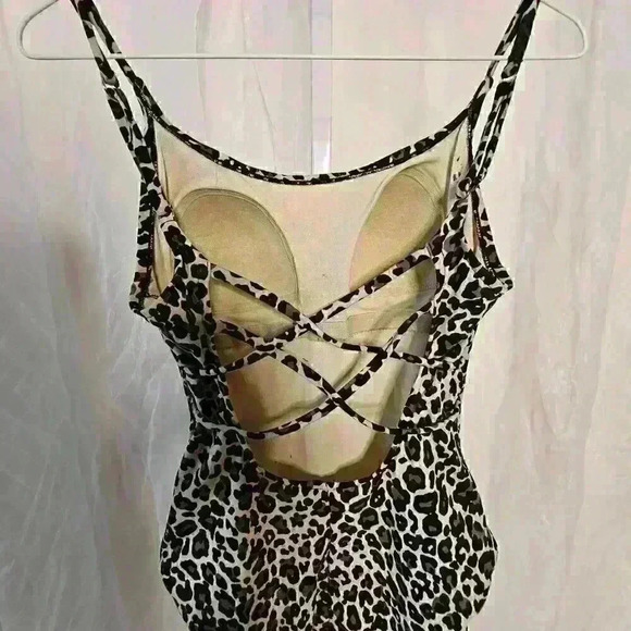 Aqua Green Leopard Swimsuit - Size Medium - Picture 2 of 2